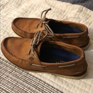 Sperry boat shoes